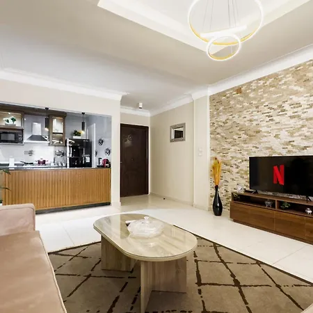 The Hospitable 2Bdr Apt 5 Min From Cai Airport Cairo Exterior photo
